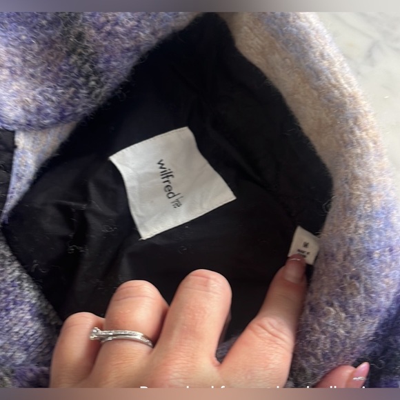 SOLD Aritzia Wilfred Free Autumn Shirt Jacket Crop Purple and Cream Plaid Sz M - Picture 6 of 9